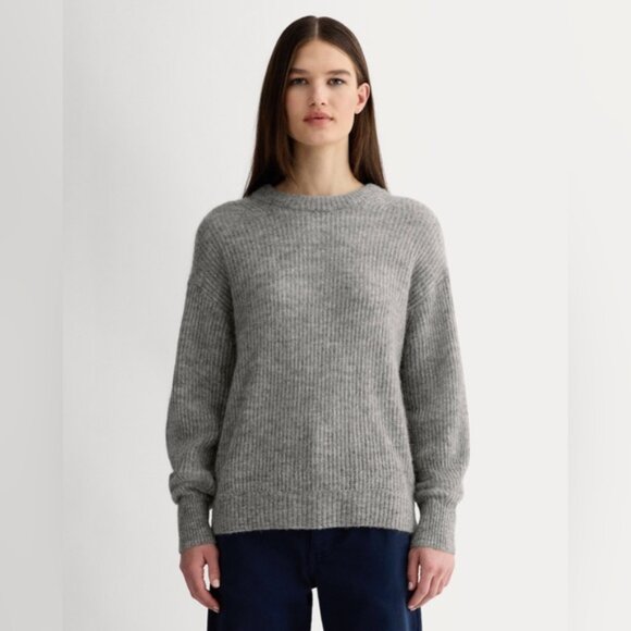 NWOT Everlane The Cocoon Crew in Alpaca Size Medium - Picture 2 of 12